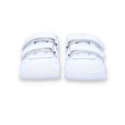 Par de sapatilhas brancas para bebé com fecho de velcro duplo