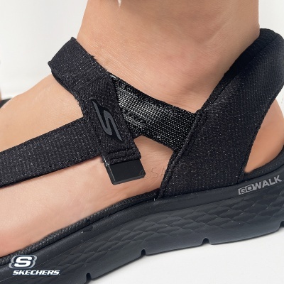 Sandália desportiva preta Skechers com tiras em tecido e sola GOWALK