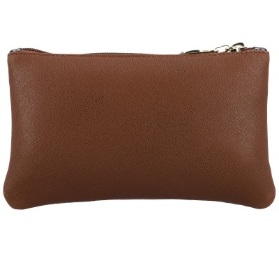 Carteira castanha com fecho metálico