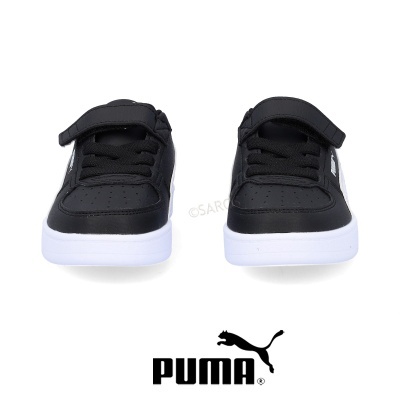 Tênis infantis pretos PUMA com velcro e sola branca