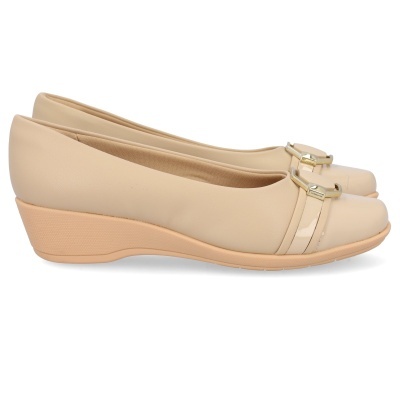 Sapatos de cunha femininos bege claro com fivela dourada