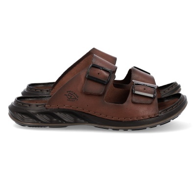 Sandálias de couro castanho com duas fivelas e sola preta