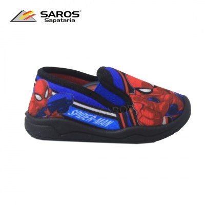 Chinelo infantil Spider-Man com estampa colorida e sola preta