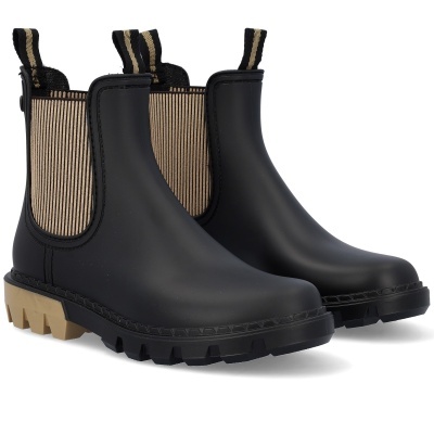 Botins impermeáveis pretos com detalhes bege e preto, sola robusta.