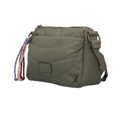 Bolsa de ombro verde oliva acolchoada com alça e pendente colorido