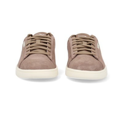 Sapatos desportivos Puma castanhos claros em camurça com sola branca