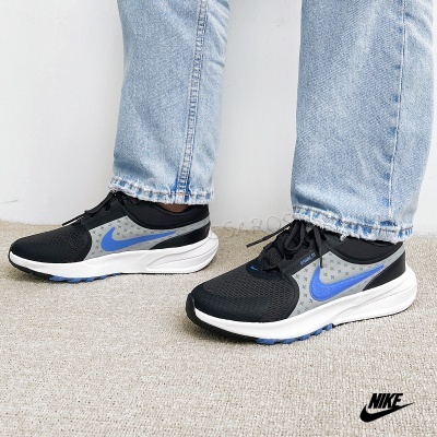 Ténis desportivos Nike preto, cinza e azul