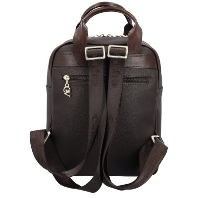 Mochila pequena castanha escura com alças e fecho zip