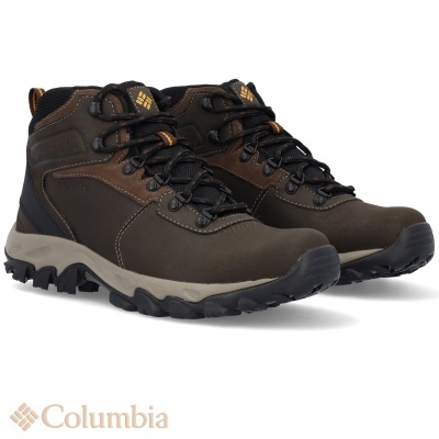 Botas Columbia castanhas e pretas para caminhada