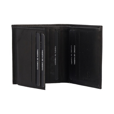 Carteira masculina preta em couro aberta mostrando slots para cartões