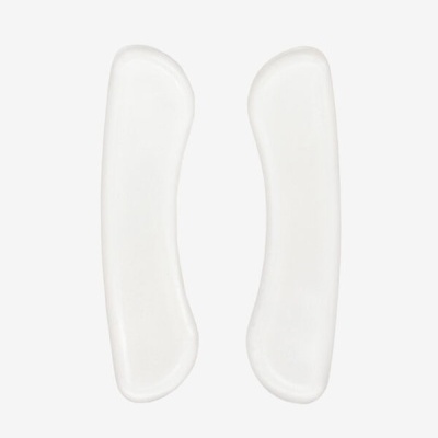 Palmilhas transparentes de gel sobre fundo branco