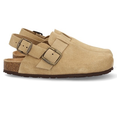 Sandálias tipo sabrina em camurça bege com fivela metálica