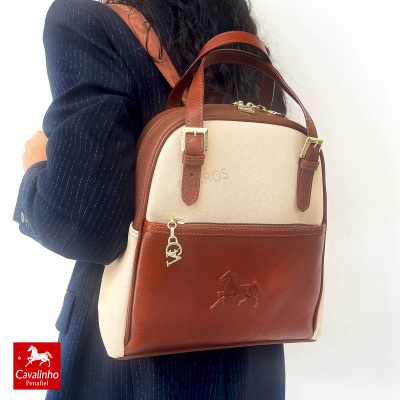 Mochila bege e castanha Cavalinho com alças ao ombro