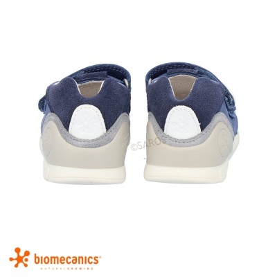 Sapatos infantis Biomecanics azul escuro, branco e cinza vistos de trás