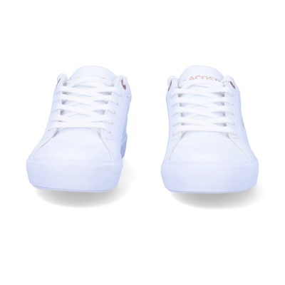 Sapatilhas brancas Lacoste vistas de frente