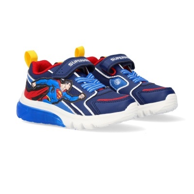 Ténis infantis azuis com estampa do Super-Homem e fecho de velcro