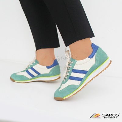 Ténis desportivos branco, verde água e azul com riscas azuis e sola castanha
