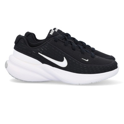Ténis desportivos Nike preto com sola branca e logo branco