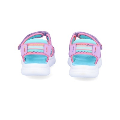 Sandálias infantis azul, lilás e rosa vistas de trás com fundo branco