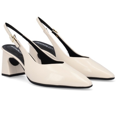 Sapatos de salto médio bege claro com tira e fivela dourada