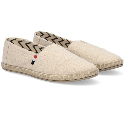 Alpargatas bege em tecido com sola de corda e interior com padrão de zigue-zague