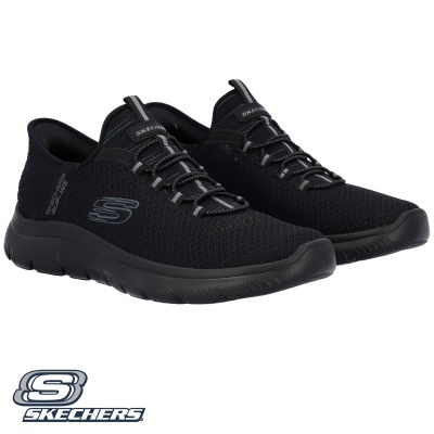 Ténis pretos Skechers com sola preta e logo cinzento