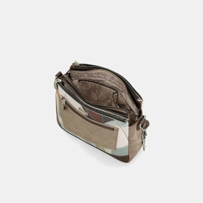 Mala de senhora com várias divisórias e padrão geométrico em tons castanhos, azuis e bege