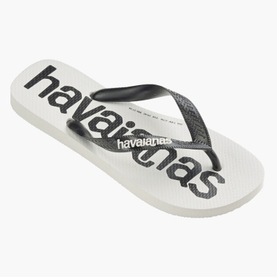 Chinelo Havaianas branco com alças pretas e logo preto