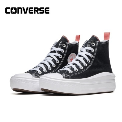 Ténis Converse All Star Chuck Taylor preto com sola branca e etiqueta estrela