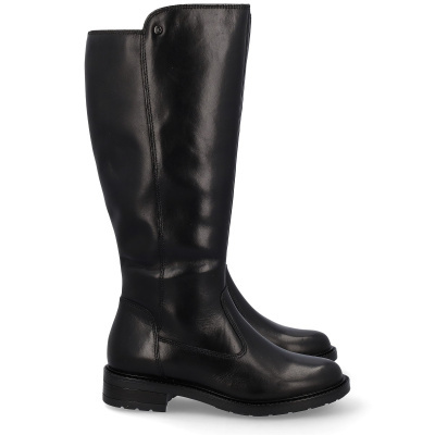 Botas altas pretas em pele lisa com sola preta