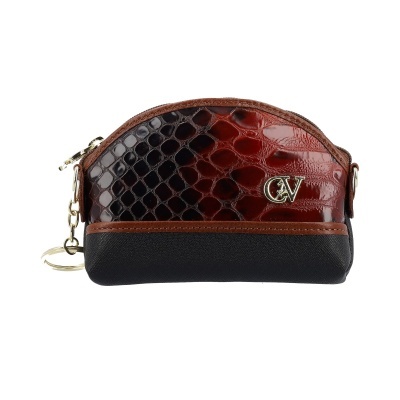Bolsa pequena padrão imitação pele de cobra castanho e preto com fecho e pendente metálico dourado CV