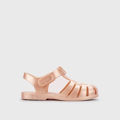 Sandália infantil rosa de plástico com tiras e fecho de velcro Igor