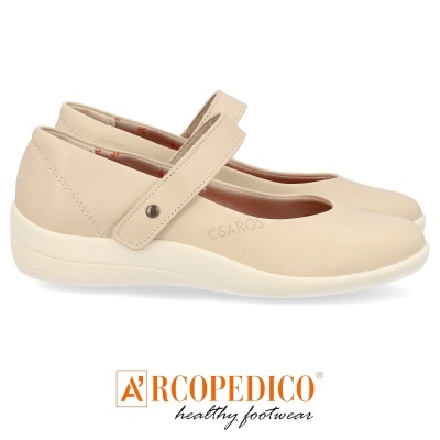 Sapatos femininos Arcopedico bege com sola branca e tira de velcro