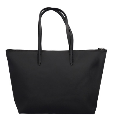 Mala de senhora preta com duas alças e fecho de correr.