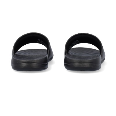 Chinelos de dedos pretos vista traseira