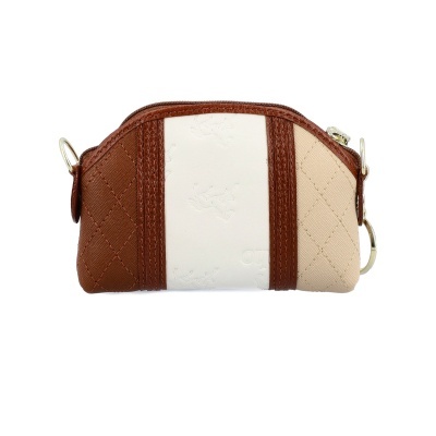 Carteira pequena bicolor com fecho e anéis metálicos dourados