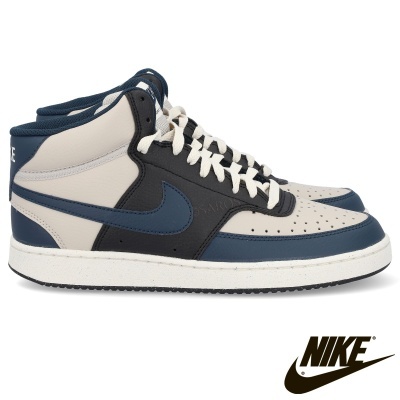 Ténis desportivos Nike bege, azul escuro e preto com atacadores brancos e sola branca