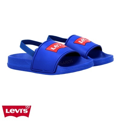 Chinelos Levi's azuis com logótipos em vermelho e branco