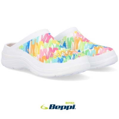 Sapatos clogs coloridos da marca Beppi com padrão abstrato multicolor