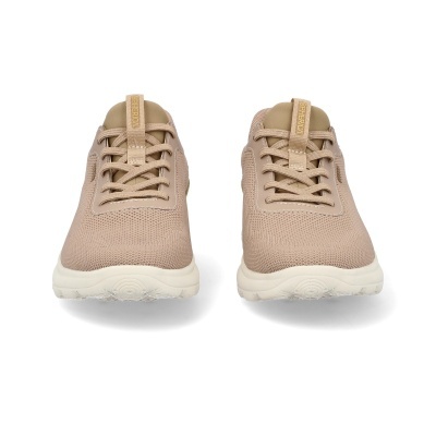 Par de sapatilhas desportivas bege com sola branca