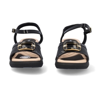 Sandálias femininas pretas com fivela dourada e interior almofadado.
