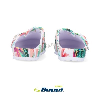 Chinelos Beppi florais coloridos vistos de trás
