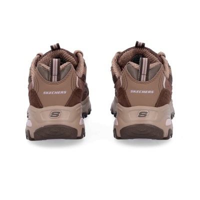 Sapatilhas Skechers castanhas e bege vista traseira