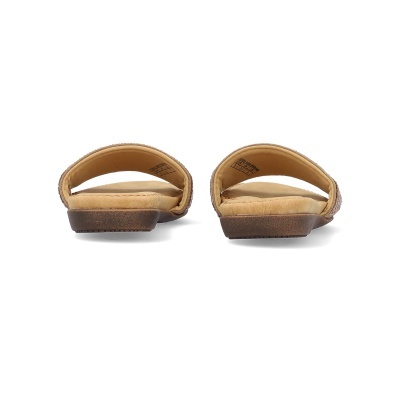 Chinelos castanhos com sola grossa e tira larga visto de trás