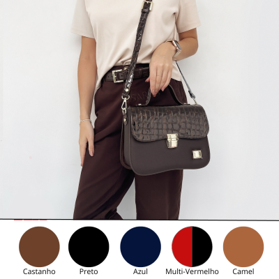 Mala castanha escura com padrão crocodilo e fecho prateado