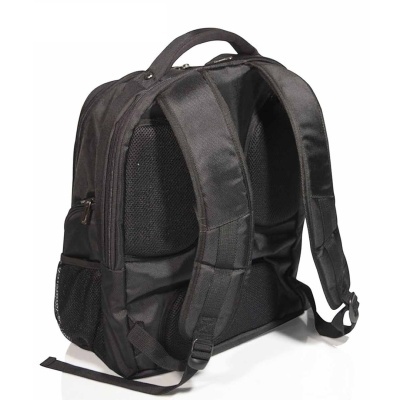 Mochila preta com alças acolchoadas e bolso lateral em rede