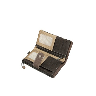 Carteira de pele castanho e bege aberta com fecho e compartimentos para cartões.