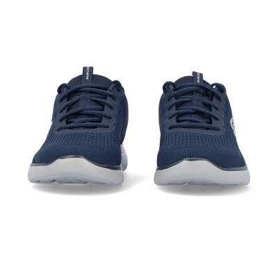 Ténis azuis escuros com sola branca e padrão respirável