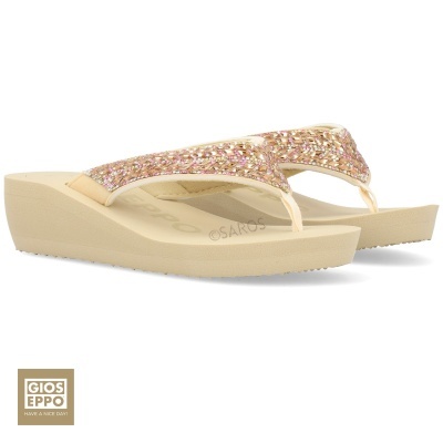 Chinelos de salto bege com lantejoulas brilhantes e sola antiderrapante