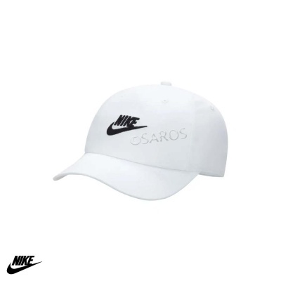 Boné branco Nike com logotipo preto e texto OSAROS bordado